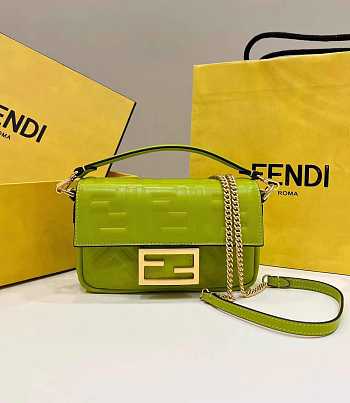 Fendi Baguette Acid green nappa leather bag-19*4*11.5