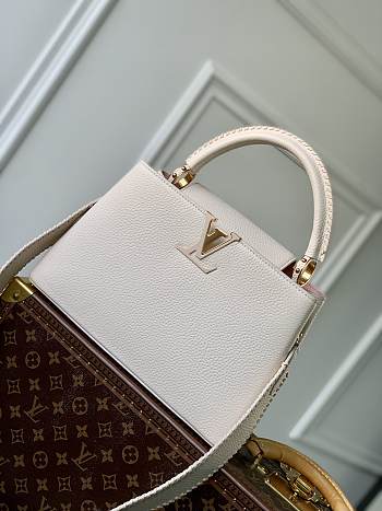 Louis Vuitton | Capucines white-31.5×20×11 cm