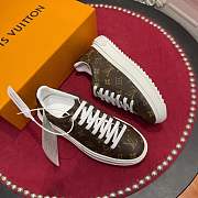 Louis Vuitton Sneakers - 3