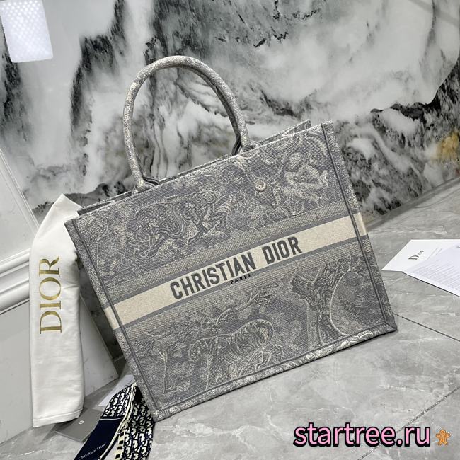 DIOR LARGE BOOK TOTE-42 x 35 x 18.5 cm - 1