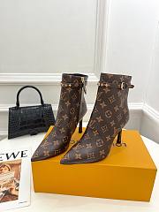 Louis Vuitton Heel Monogram - 4