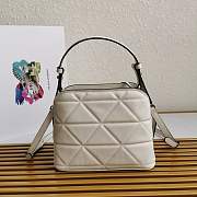 Prada Women Small Leather Bag White-25cm - 2
