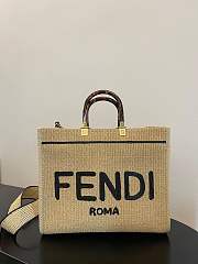 Fendi Tote Sunshine Medium Black and natural straw shopper - 1