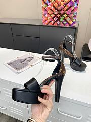 LOUIS VUITTON Heels - 4