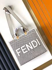 Fendi Sunshine Medium Tote Two-toned perforated leather-36cm - 3