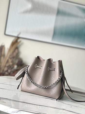 Louis Vuitton Bella Bucket Bag Mahina Leather-19*22*14cm