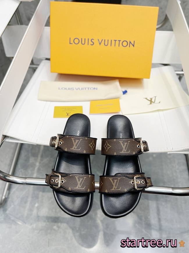 Louis Vuitton Slippers - 1