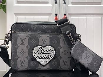 LV TRIO MESSENGER Black M45965