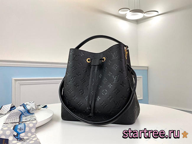 Louis Vuitton | Bucket Black-26cm - 1