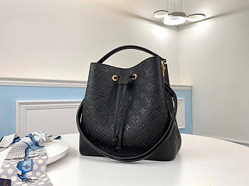 Louis Vuitton | Bucket Black-26cm
