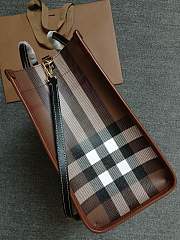 Burberry Medium Freya Tote-40 x 16 x 30cm - 3