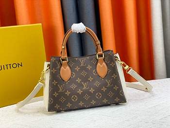 Louis Vuitton Opera BB Handbag-26cm