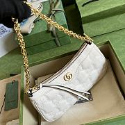 GUCCI GG MATELASSÉ HANDBAG White -25x 15x 8cm - 3