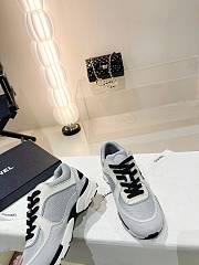 CHANEL Sneaker 002 - 4