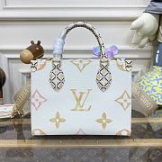 LV OnTheGo bag PM M22976 - 4