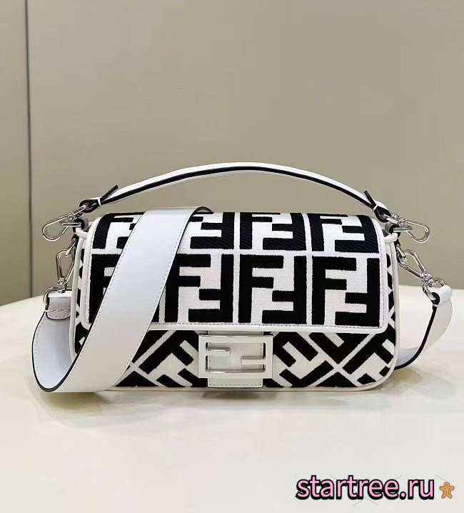 Fendi Baguette White and black canvas bag with FF embroidery - 1