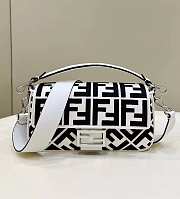 Fendi Baguette White and black canvas bag with FF embroidery - 1