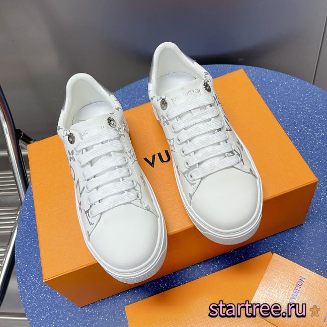 Louis Vuitton Sneakers 002 - 1