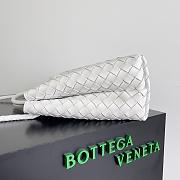 Bottega Veneta Medium Andiamo White - 32x25x11cm - 5