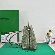 Bottega Veneta Andiamo Medium light green leather tote bag - 19*25*10.5cm - 2