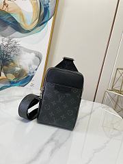 Louis Vuitton Outdoor Slingbag-13*21*5cm - 1