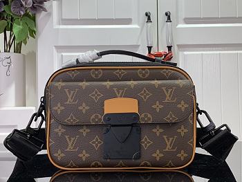 Louis Vuitton Should bag M46688
