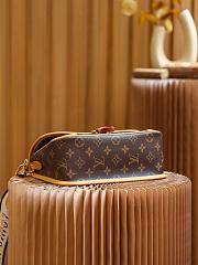 Louis Vuitton Diane Monogram Empreinte M45985 - 4