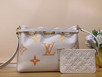 Louis Vuitton Summer Bundle Monogram M46545