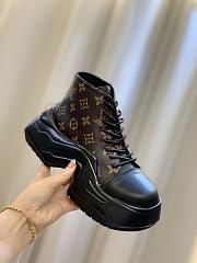 Louis Vuitton Archlight Monogram - 2