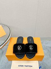  Louis Vuitton Fury Slides White - 1