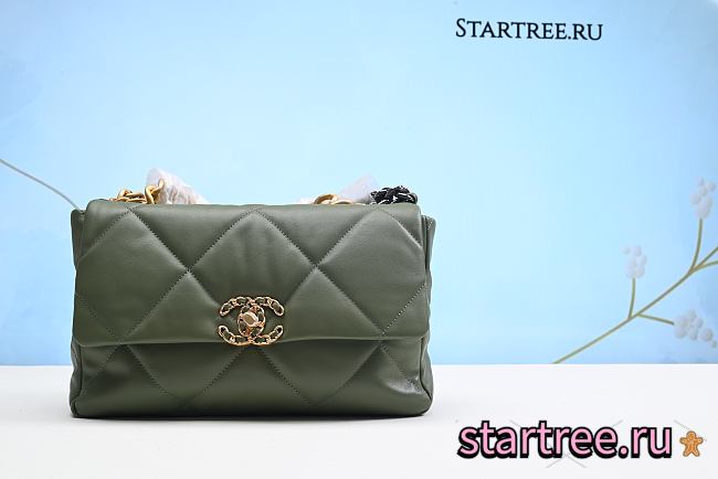 Chanel 19 Green Flap Bag -26cm - 1
