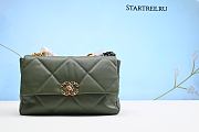 Chanel 19 Green Flap Bag -26cm - 1