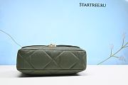 Chanel 19 Green Flap Bag -26cm - 4