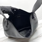 Miu Miu Hobo Black 5BB134 - 2