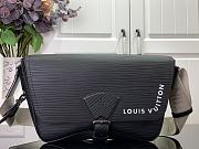 LV Montsouris bag M23097-34x19x11cm  - 1