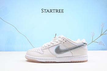 NIKE SB-BV1310-100 Sneaker