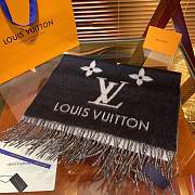 Louis Vuitton Scarf 41 - 5