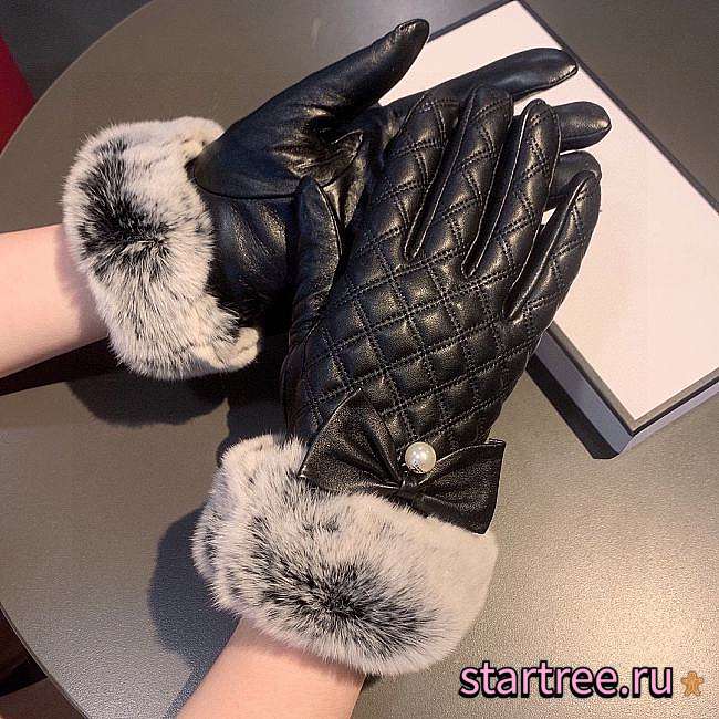 Chanel Gloves - 1