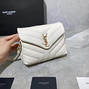 YSL | Toy LOULOU White with Gold Hareware - 467072 - 20 x 14 x 7 cm - 5