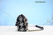 Chanel 19 Tweed Quilted Bag Black and White- 26cm  - 5