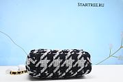 Chanel 19 Tweed Quilted Bag Black and White- 26cm  - 4