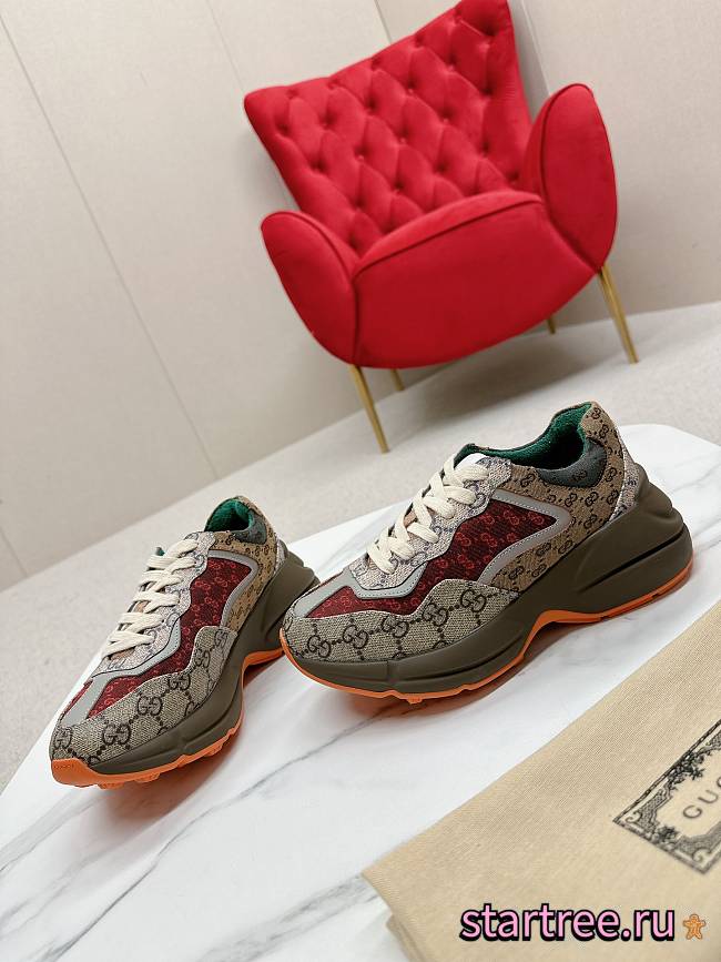 Gucci Sneakers 002 - 1