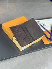 Louis Vuitton LV Passport Holder - 5