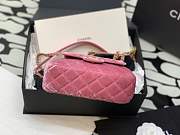 CHANEL SMALL HOBO BAG Velvet & Gold Metal Pink - 6