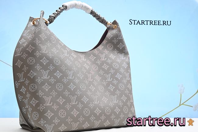 LOUIS VUITTON Carmel Grey Mahina M23396 - 1