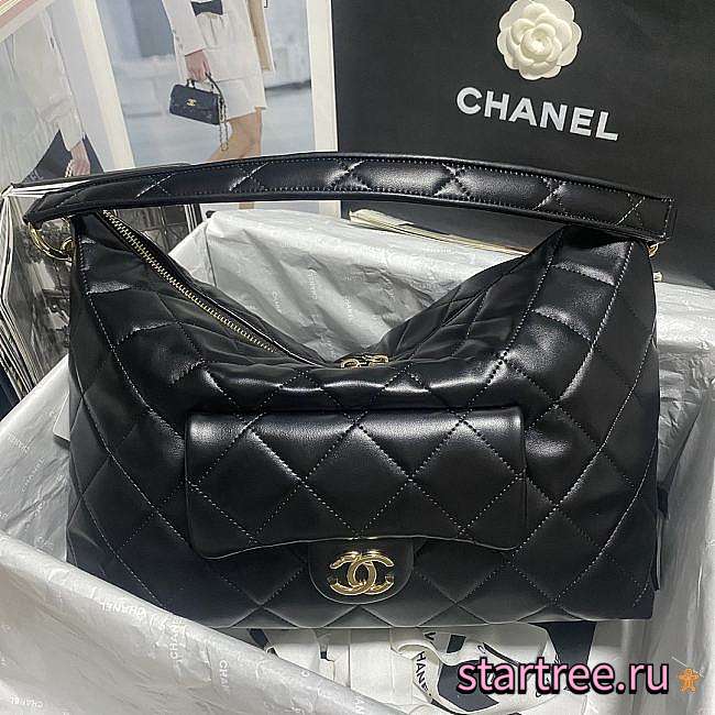 Chanel 22 Hobo Crossbody Bag in Black-33CM - 1