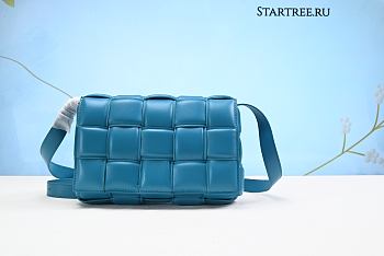 Padded Cassette Mallard Blue Leather Bag In Light Blue-26cm