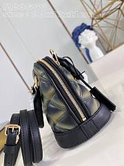 Louis Vuitton Alma BB M23666 - 4