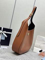 Prada Large leather shoulder bag with topstitching - 4