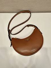 Prada Arqué leather shoulder bag Brown-22.5*18.5*6.5cm - 5